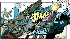 IDWMtMtE15-FortMaxOverlordThwok.jpg