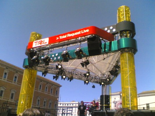 File:TRL Palco Roma2.jpg