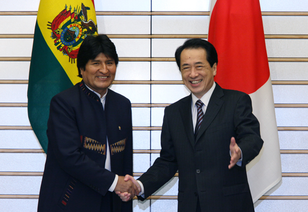 File:Naoto Kan met with Evo Morales at the Japanese Kantei 2010 (1).jpg