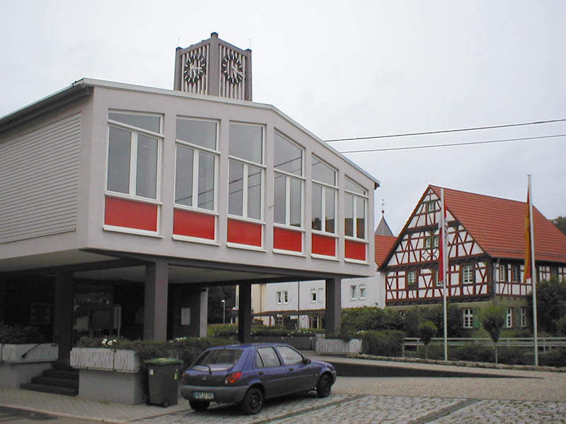 File:Zuzenhausen-rathaus.jpg