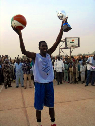 File:Maradi basketball Mlk cup 2007.jpg