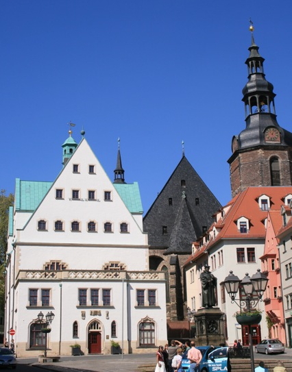 File:Eisleben Markt.jpg