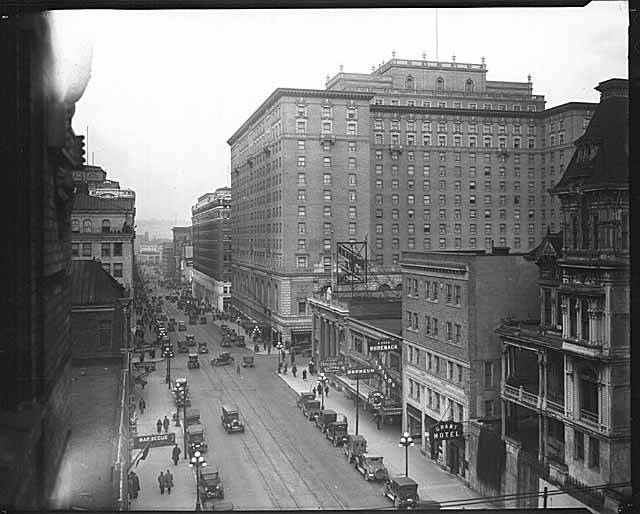 File:Fourth Avenue looking north from Seneca Street, Seattle, ca 1927 (MOHAI 1089).jpg