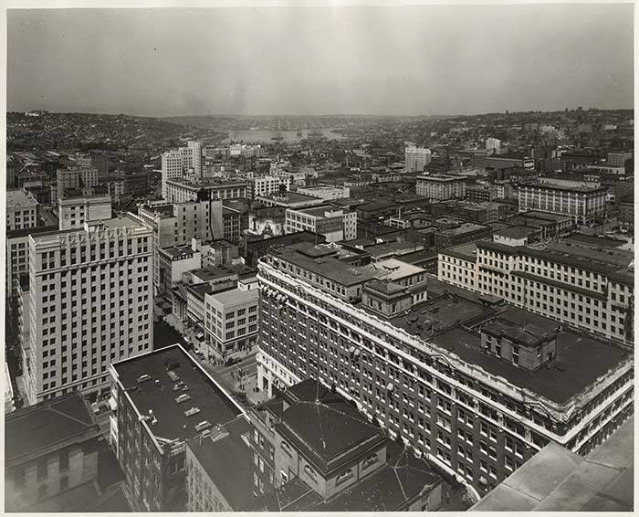 File:Downtown Seattle and South Lake Union, circa 1925 (MOHAI 9678).jpg