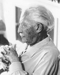 File:Erik Erikson.jpg