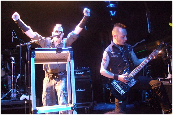 File:Kmfdm15.jpg