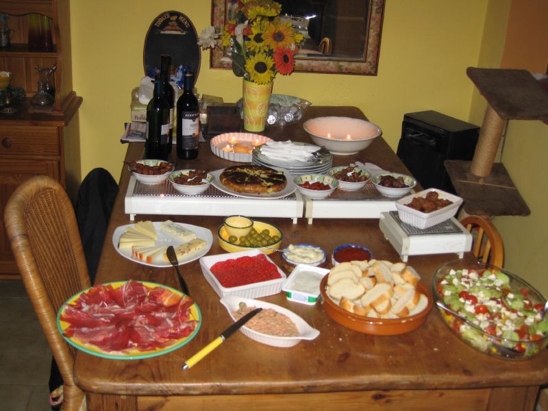 File:New year's eve tapas.jpg