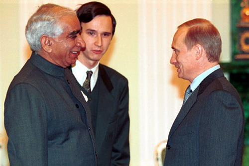 File:Vladimir Putin with Jaswant Singh-1.jpg