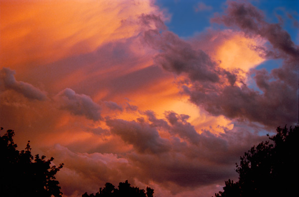 File:CloudColors.jpg