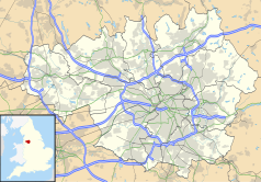 Mapa konturowa Wielkiego Manchesteru, na dole po prawej znajduje się punkt z opisem „Edgeley Park”