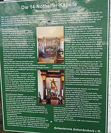 Infotafel vor der Kapelle.