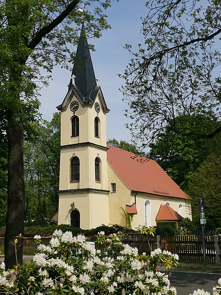 File:Kirche schwepnitz 2020-05-09 2.jpg