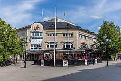 Folkets hus i Umeå, med uteserveringen TC.