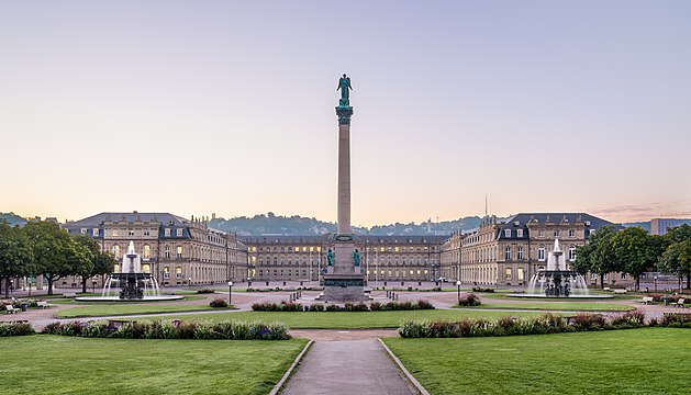 Neues Schloss (new palace), Schlossplatzspringbrunnen, Jubiläumssäule (Schlossplatz, Stuttgart, Germany).