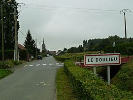 The road into Le Doulieu