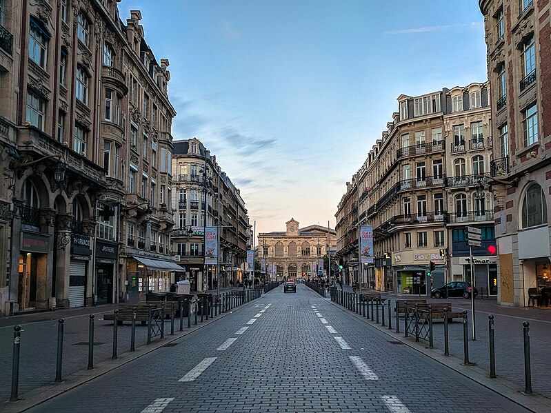 File:Rue Faidherbe (Lille) 2018.jpg