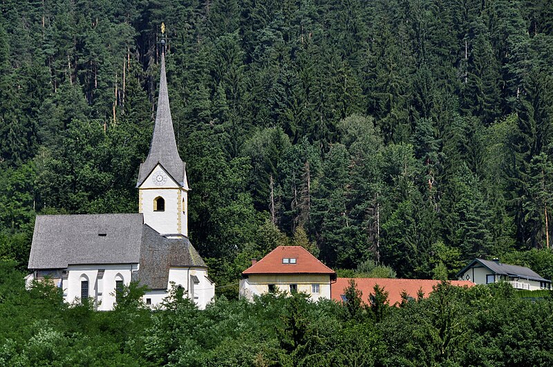 File:Magdalensberg St. Thomas Pfarrkirche hl. Thomas Pfarrhof und Mesnerei 09072012 4107.jpg