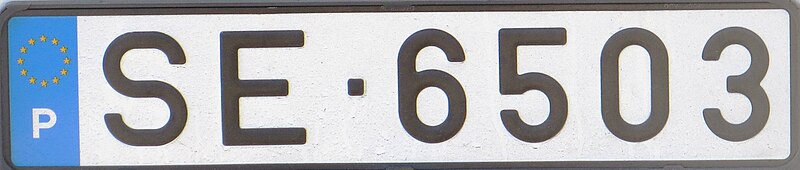 File:Portugal trailer plate.JPG