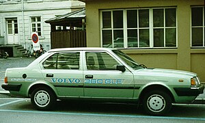 Седан Volvo 360 GLE