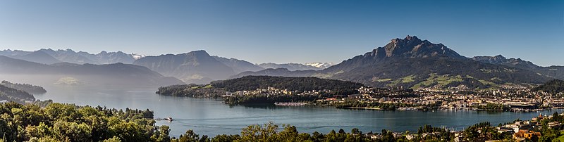 File:Lucerne Pilatus Lake panoramic 1180662.jpg