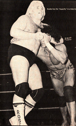 Thumbnail for File:Buddy Rose headlock Jimmy Snuka 1983.png