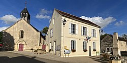 Skyline of Fontenay-près-Chablis