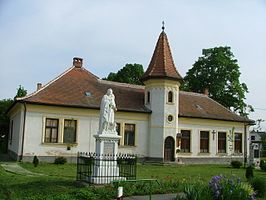 Kerk in Chernelházadamonya