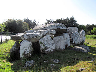 Dolmen von Kermario-West bei Carnac, Morbihan