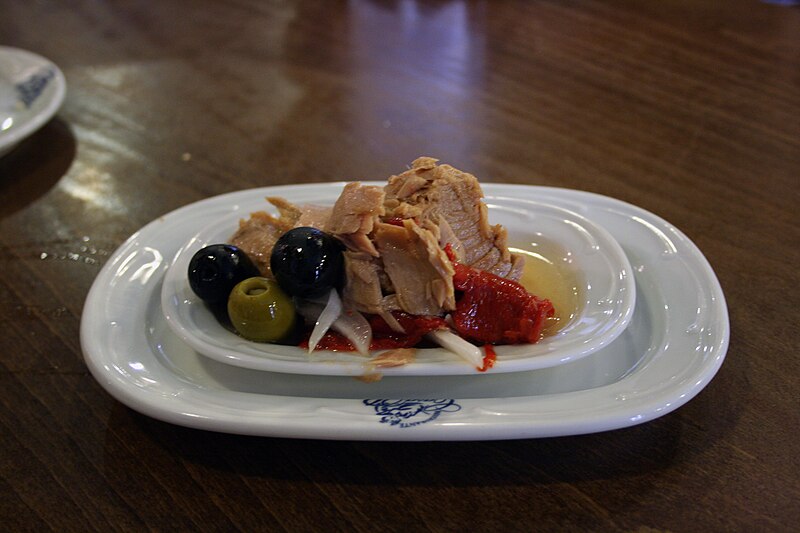 File:Bonito escabeche (tapa).jpg