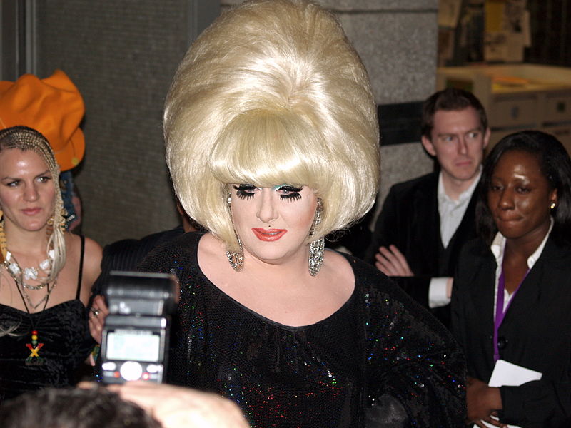 File:Lady Bunny 2008 Tribeca red carpet.JPG