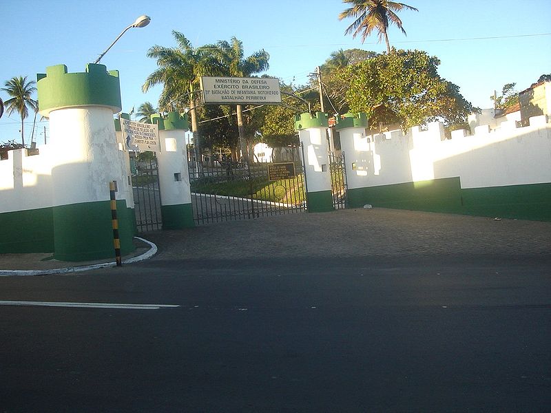 File:Quartel do Exército - Palmeira.jpg