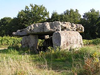 Dolmen de Garde-Epée à Saint-Brice