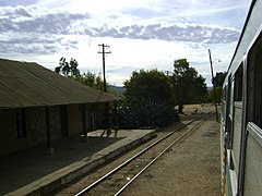 Estación "Poeta González Bastías" - Ramal Ferroviario Talca-Constitución.JPG