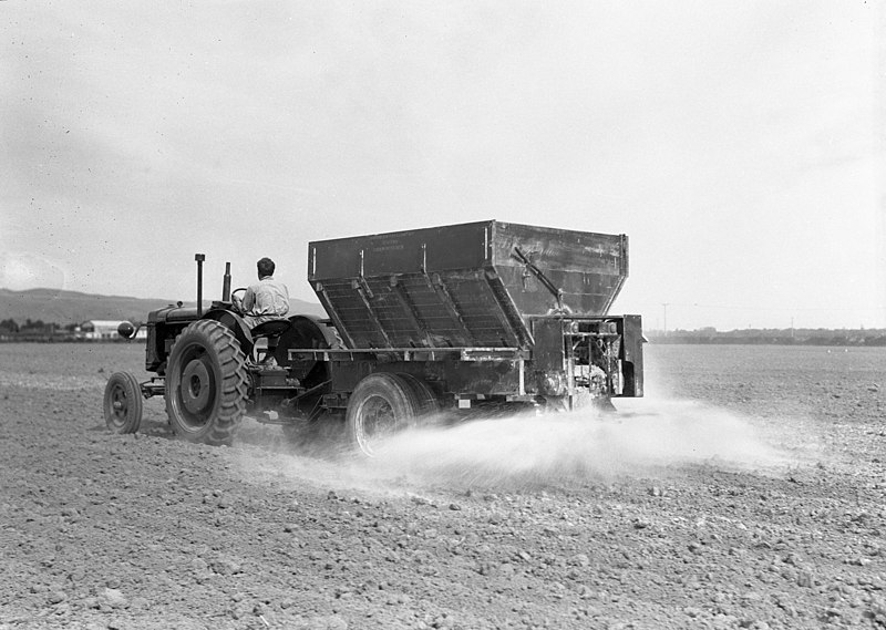 File:7251 Lincoln College farm.jpg