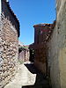 Ejemplo de arquitectura tradicional en Torrico (II). Nótese el uso del adobe como material de construcción.