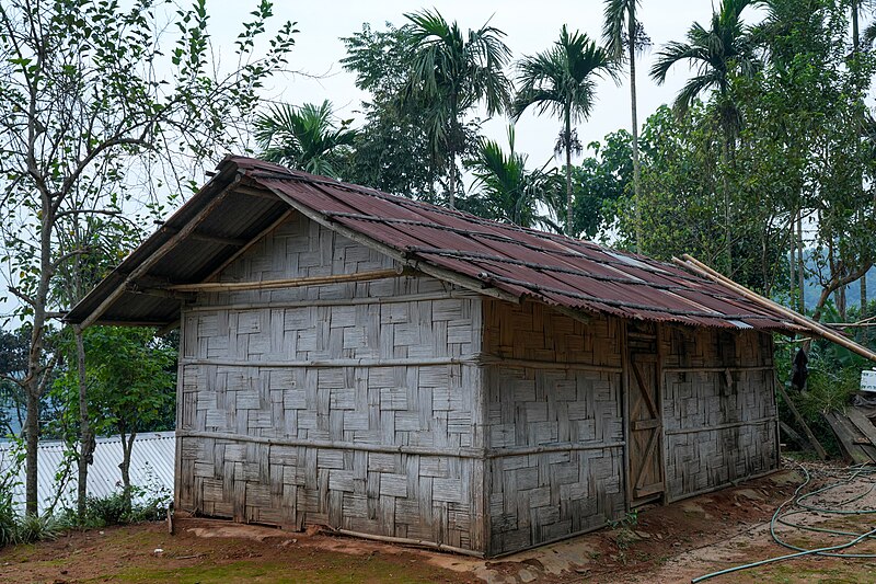 File:Bamboo House Sasatgre Oct24 A7CR 03728.jpg