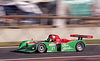 Der von Emanuele Naspetti gefahrenen Lola B2K/10 beim 24-Stunden-Rennen von Le Mans 2000