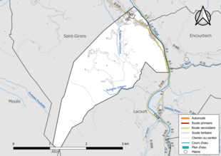 Carte en couleur présentant le réseau hydrographique de la commune