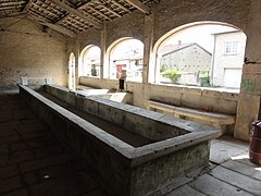 Lavoir, intérieur.