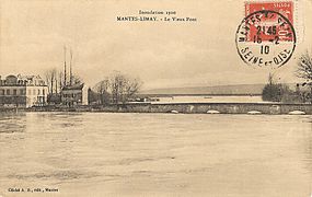 Hochwasser an der Vieux pont de Limay