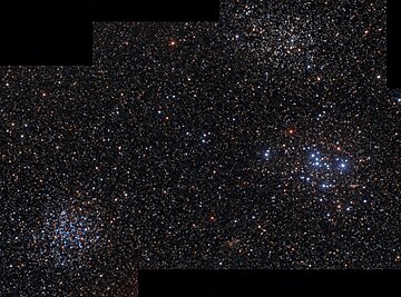 散開星団M46（左下）とM47（右中央）。右上部には散開星団NGC 2423、中央下部にはNGC 2425 の姿も捉えられている。