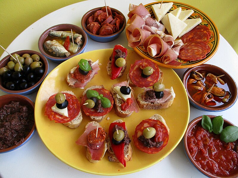 File:Tapas 01.jpg