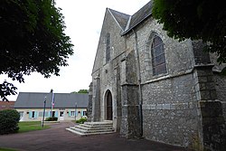 Mairie église le Gault-Saint-Denis Eure-et-Loir France.jpg