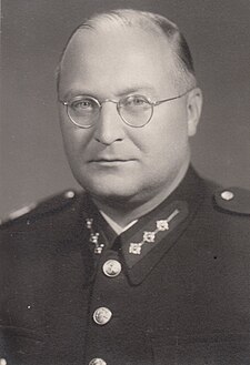 Miroslav Haken v uniformě Hasičského sboru města Slaného, 1940