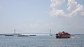 Prom Staten Island Ferry z Mostem Verrazano-Narrows w tle