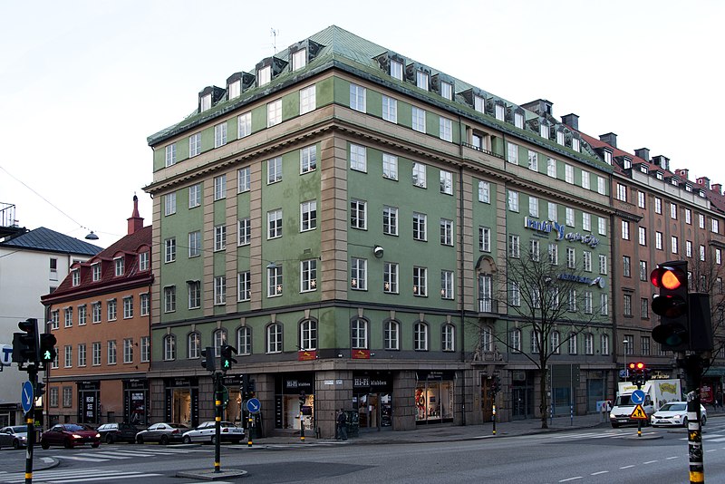 File:Sveavägen 31.jpg