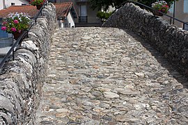 Chaussée du Pont-Vieux.