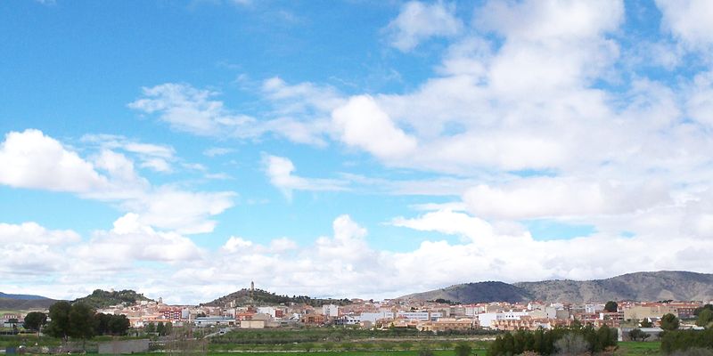 File:Vista de Tobarra (Albacete).JPG