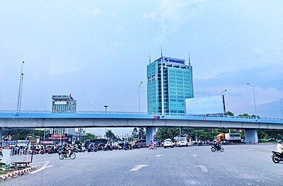 Cau vuot nga tu Vungtau, xa lo Ha noi vietnam - panoramio.jpg