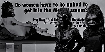 Las Guerrilla Girls en una inauguración en Londres